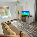 De Inchiriat Lucky House Daire