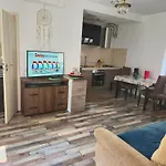 De Inchiriat Lucky House * Braşov
