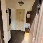 De Inchiriat Lucky House Daire *