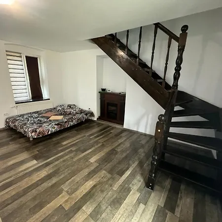 Apartmán De Inchiriat Lucky House