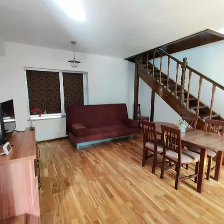 De Inchiriat Lucky House Appartement *