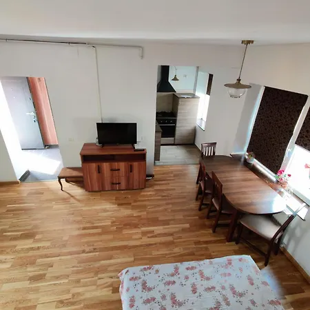 Apartment De Inchiriat Lucky House