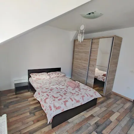 Apartmán De Inchiriat Lucky House Brašov