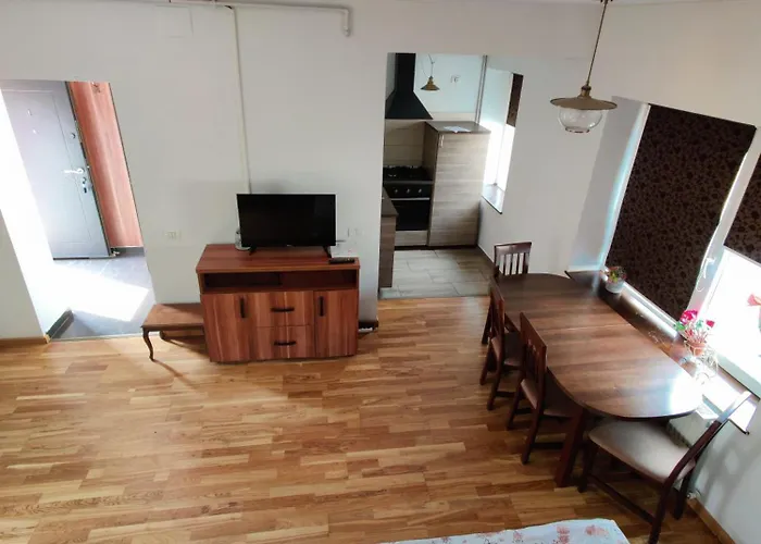 아파트 De Inchiriat Lucky House