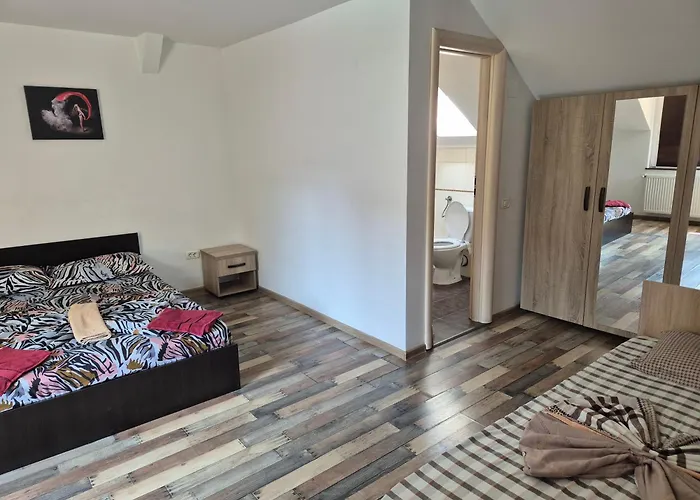 De Inchiriat Lucky House *