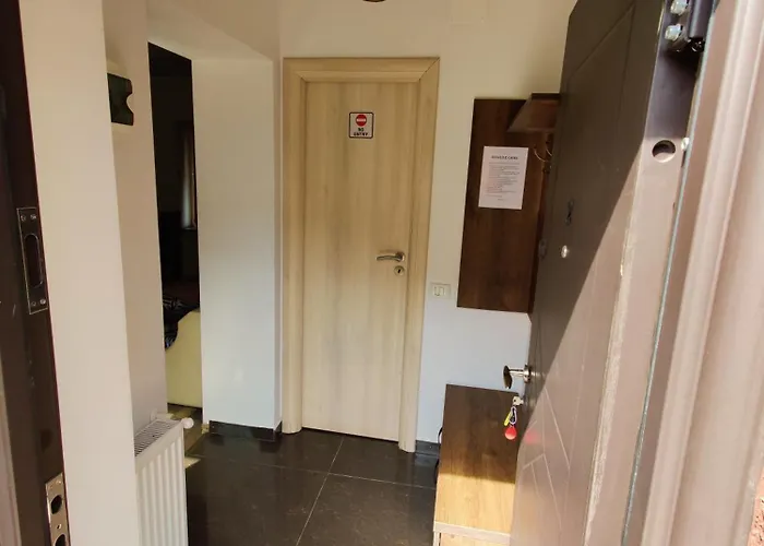 De Inchiriat Lucky House 아파트 *