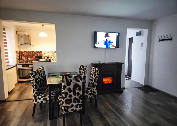 De Inchiriat Lucky House * 브라쇼브